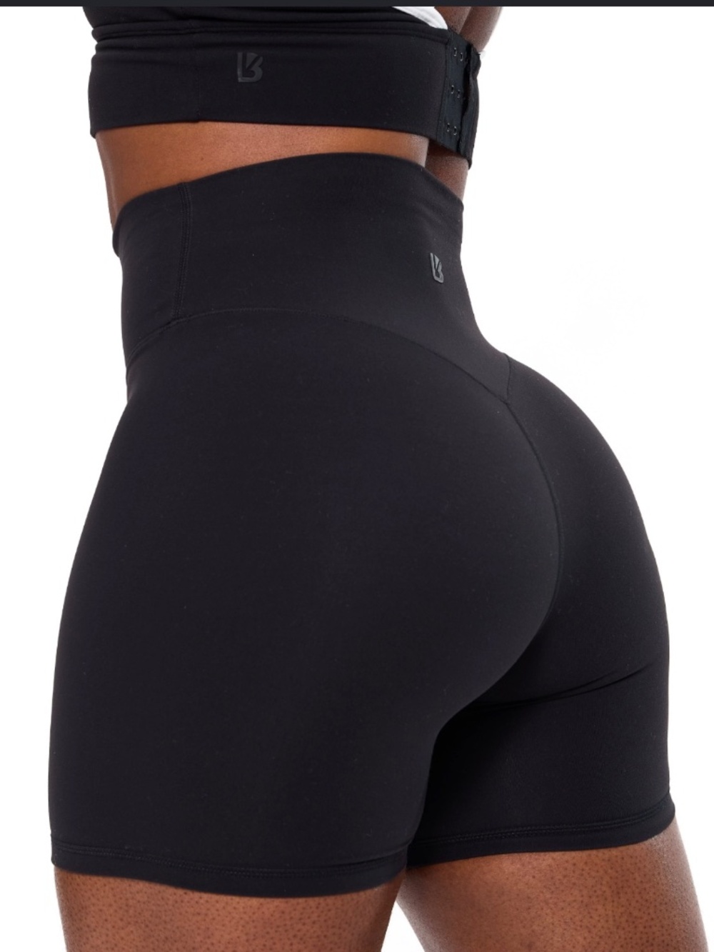 BuffBunny High-Waist Black Rosa 5” Shorts